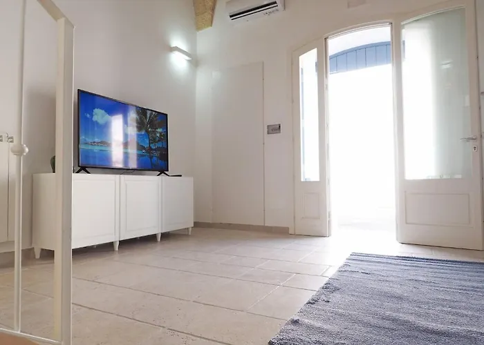 בית נופש Corte Nizza טביאנו